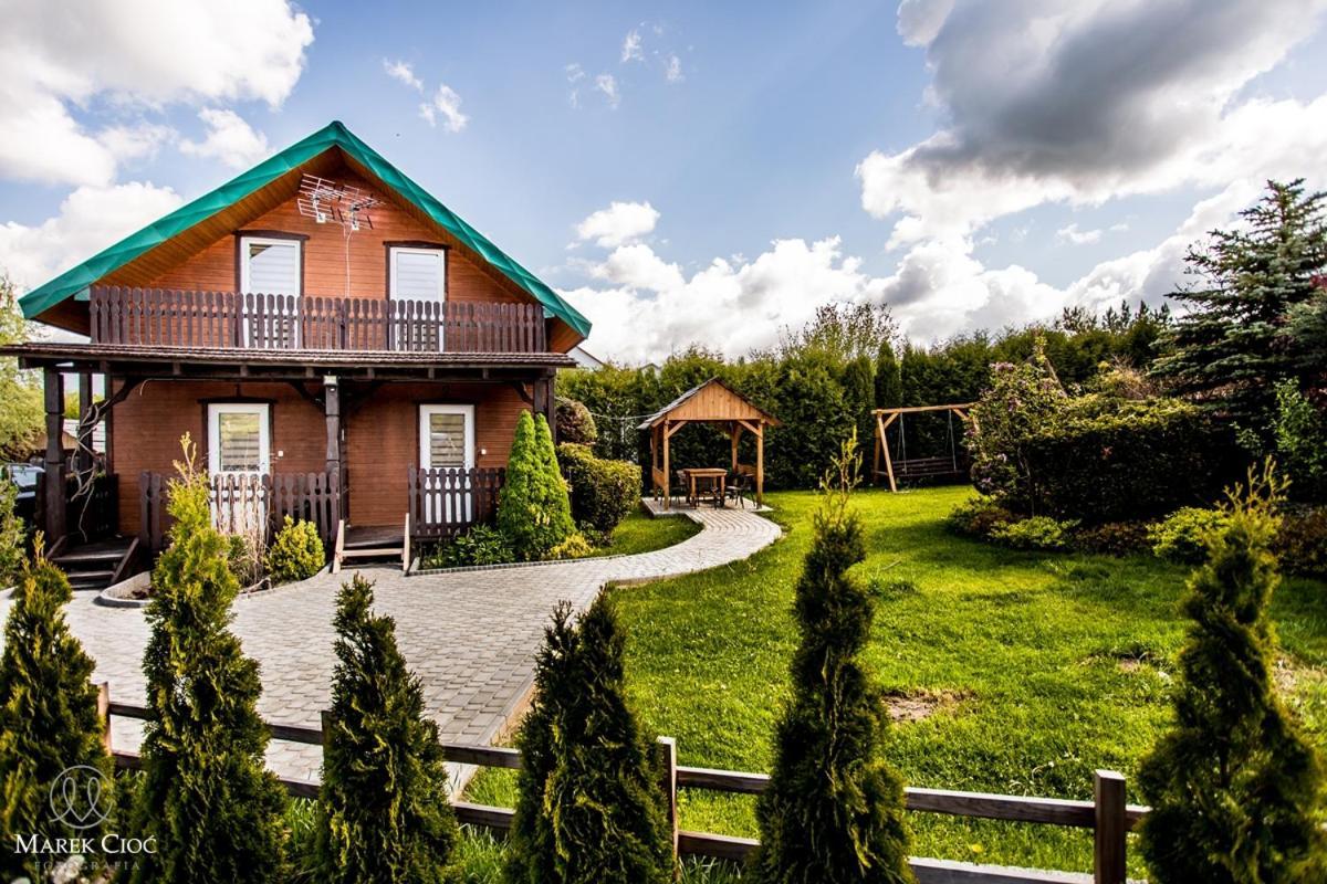Domki U Strazaka Obiekt Caloroczny Solina  Dış mekan fotoğraf